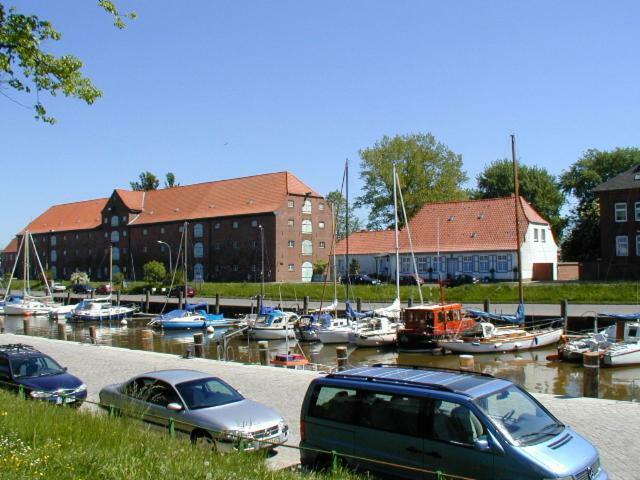 Appartement Idyllisches Reethaus Tönning Extérieur photo